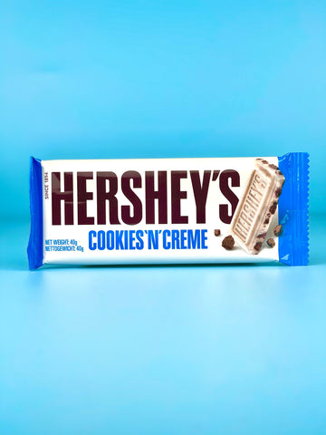 Hershey's Cookies 'N' Creme Bars